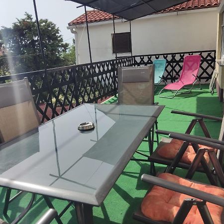 Apartment Teresa With Big Terrace Dramalj ツリクヴェニツァ エクステリア 写真